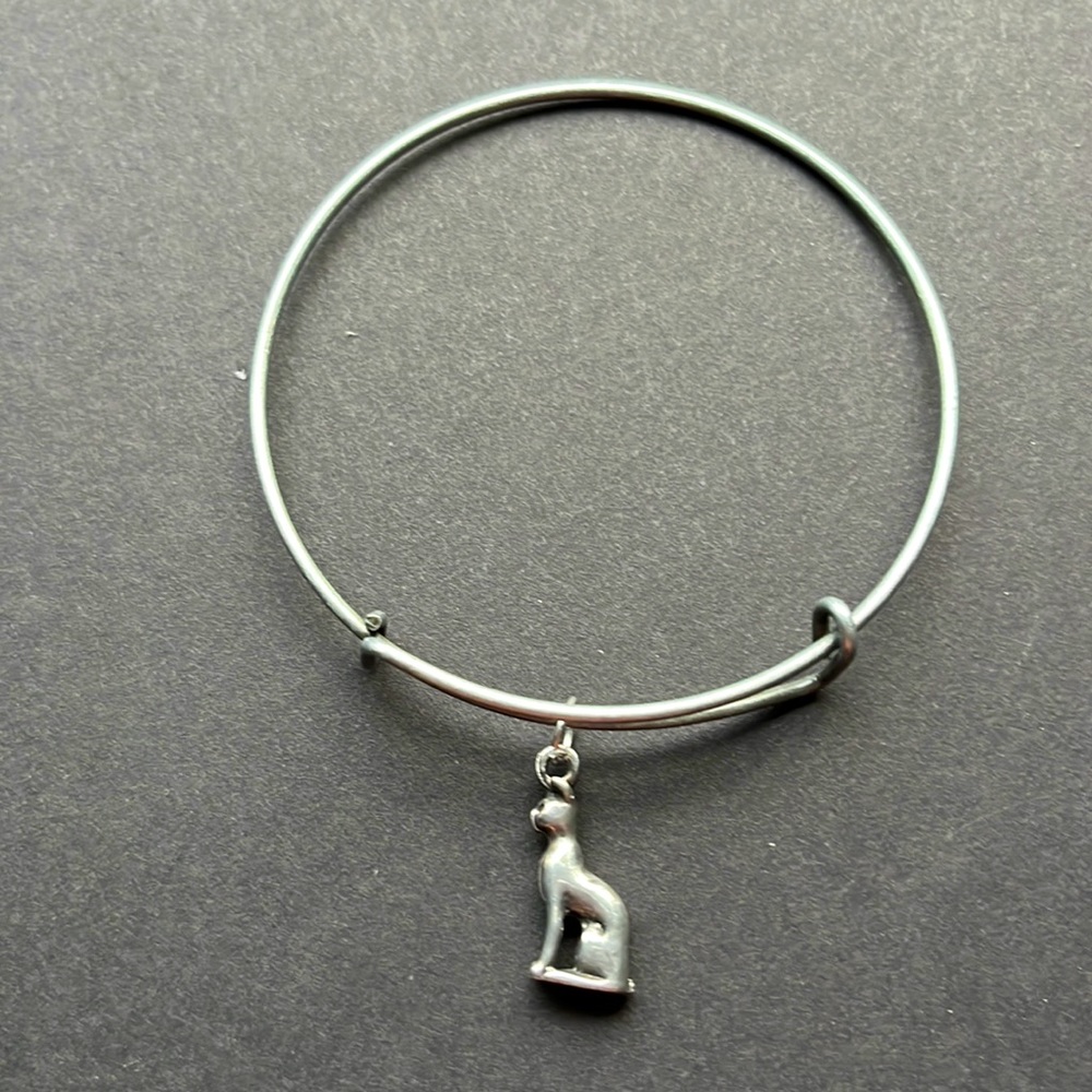 Bastet Bangle